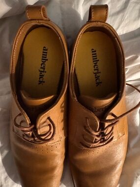 Amberjack Tan Leather Lace-Up Oxfords